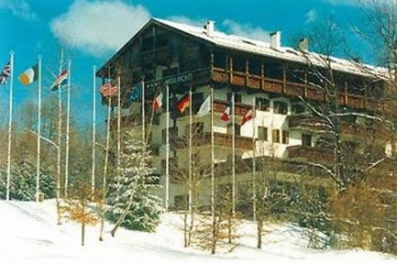 Park Hotel Miramonti Фолгария Екстериор снимка